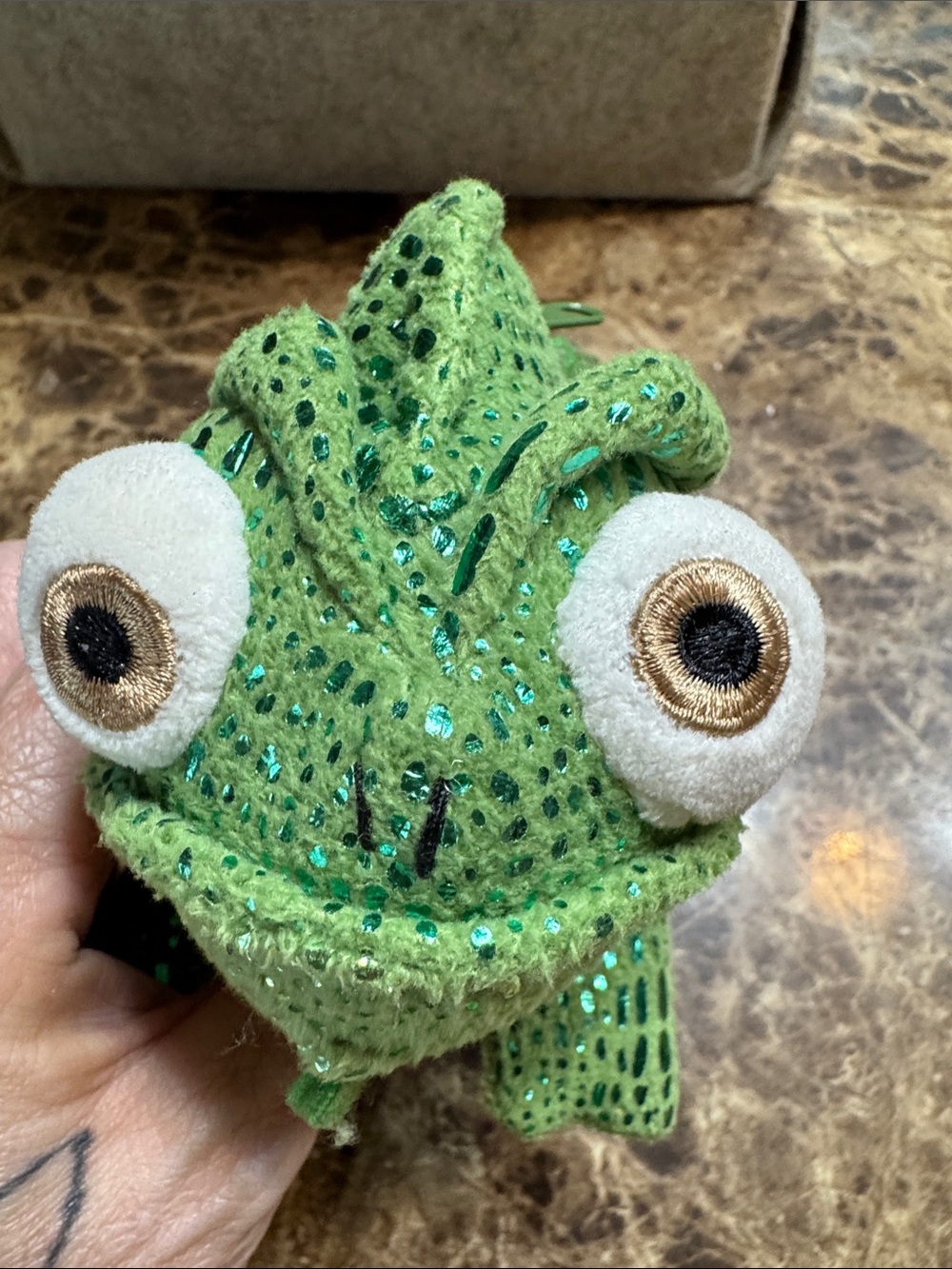 Rare Disney Green Chameleon Small Coin Purse Chain Purse